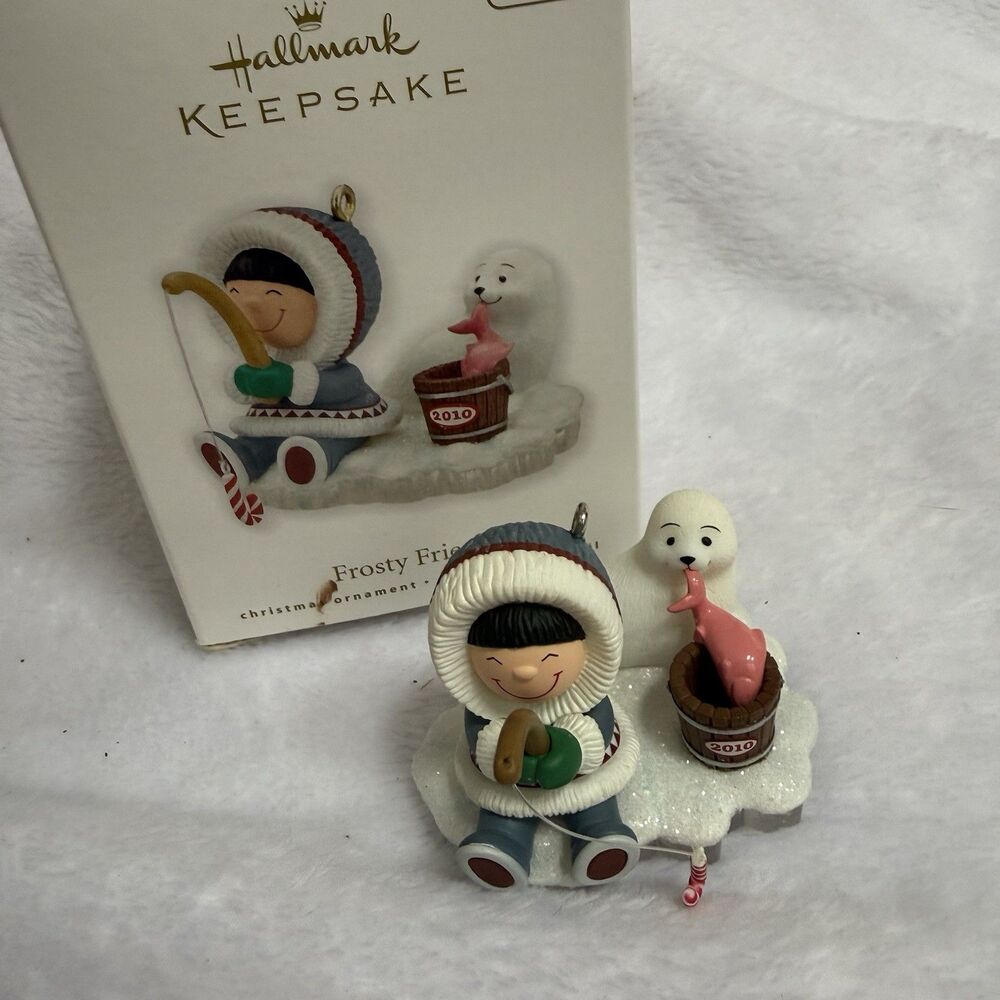 Hallmark Keepsake 2010 FROSTY FRIENDS Christmas Ornament 31st In Series